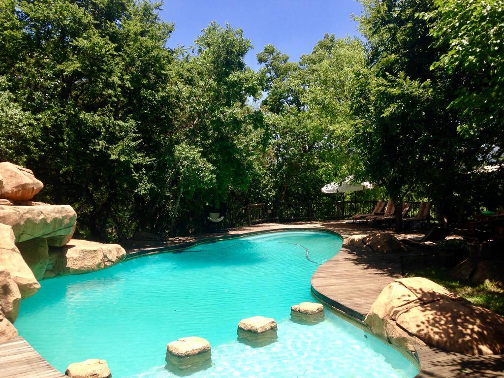 Iris Retreat & Island Day Spa Hartbeespoort Exterior foto